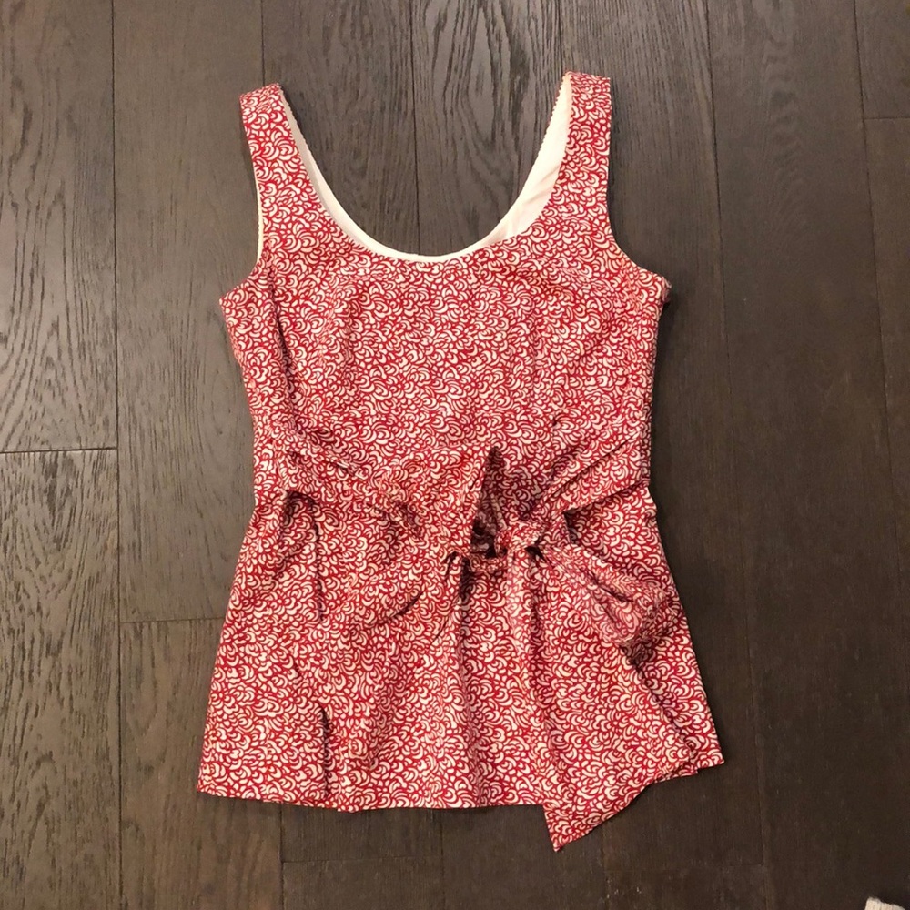 Red And White Patterned Blouse - image 1